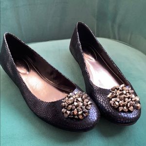 Rare find! Calvin Klein flats!